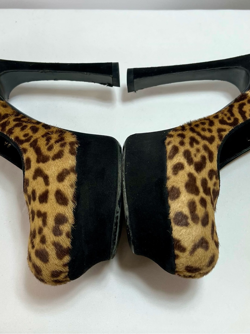 YSL Leopard Heels - Picture 4 of 16